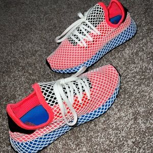 Adidas Tennis Shoes